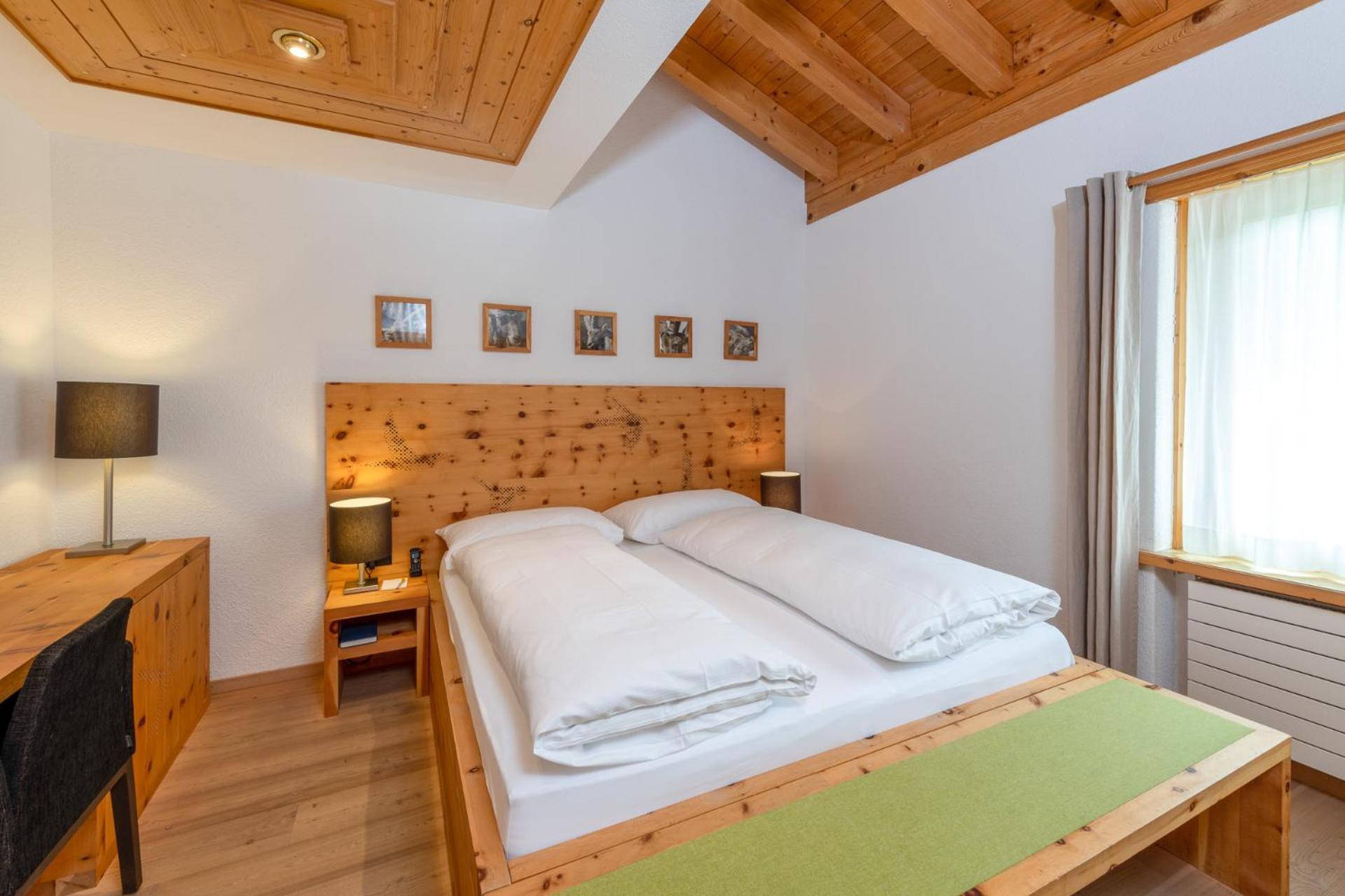 Berghotel Randolins St. Moritz Zimmer foto